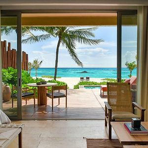 Beachfront Studio Suite